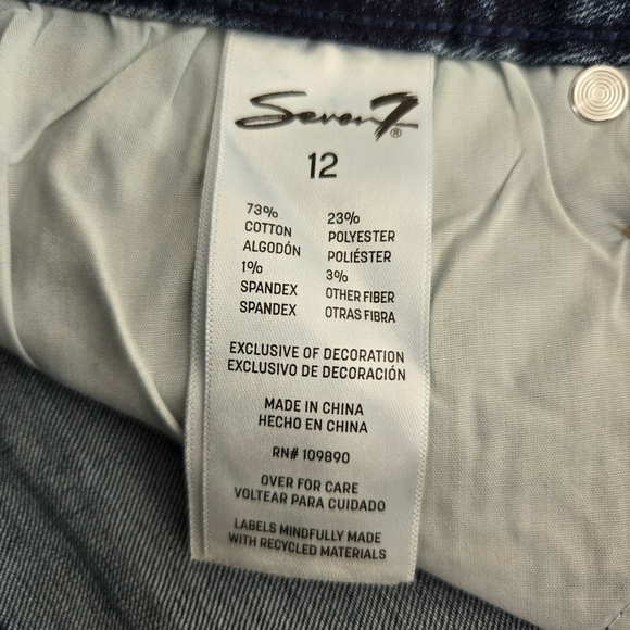 Seven7 Women's Skinny Jean. Color: Dark Wash. Size 12. New.Classic five-pocket - Picture 7 of 9
